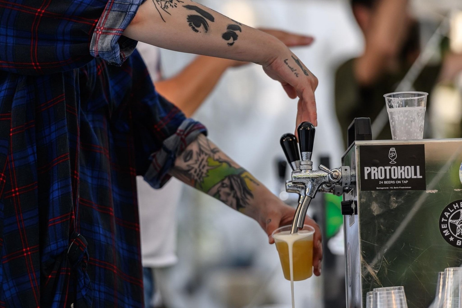 20 пивоварни от 10 държави се събират на Metalhead Beer fest в Бургас