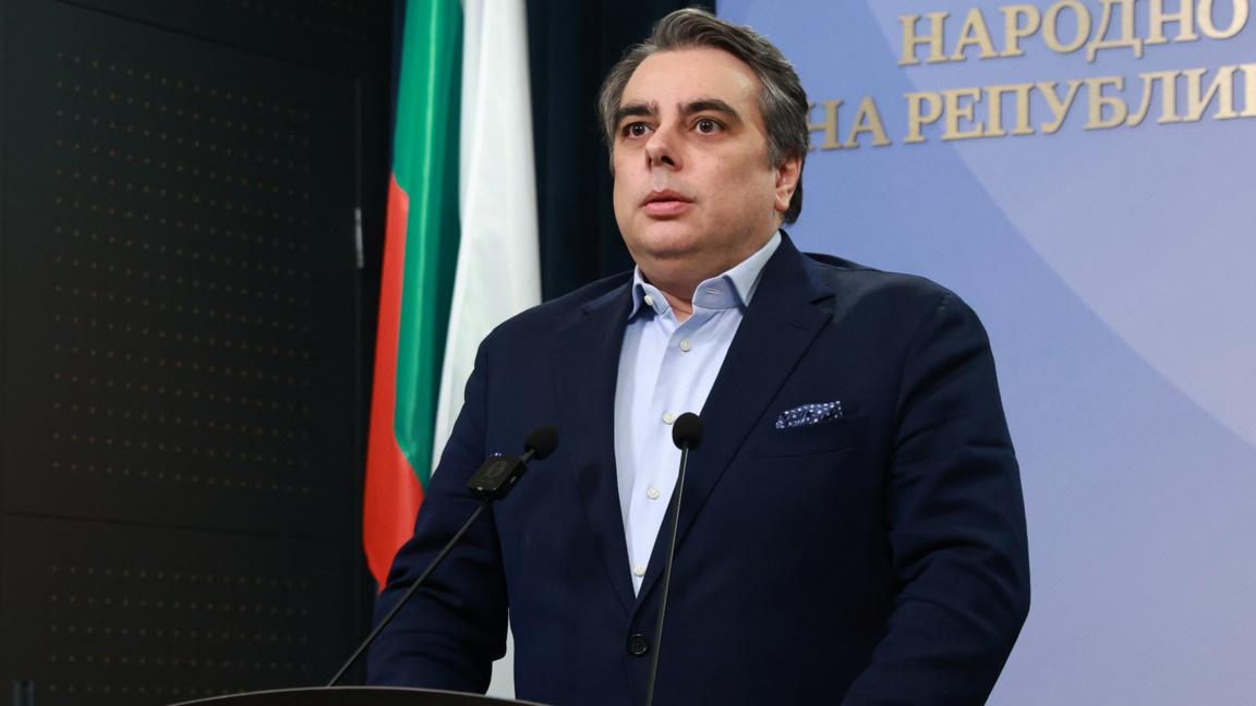 Асен Василев