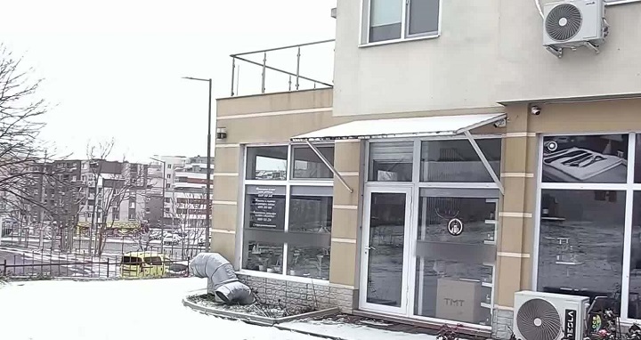 Девет месеца след скандала с тайните камери в козметични студия в Бургас: Къде потъна разследването?